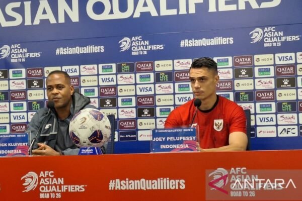 Kluivert Menegaskan Keseriusan Timnas Indonesia Menghadapi Jepang